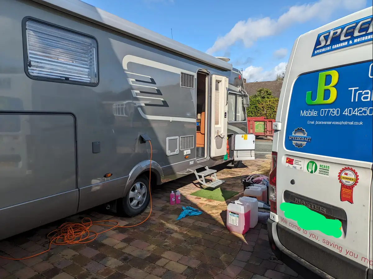 Motorhome Repair and Maintenance Services: Motohomes - A class habitation - JB Caravan and Trailer Services